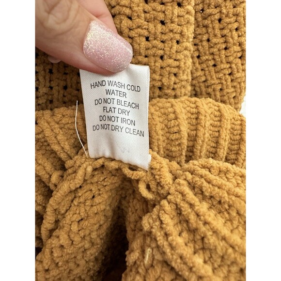 Shirley Lee Women's Long Sleeve Mustard Yellow Chunky Knit Sweater Comfy 2X - Picture 7 of 10